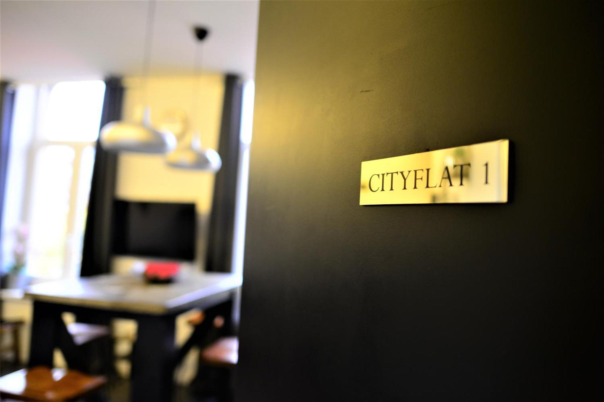 Sleep Inn Antwerp - Flats & Suites Екстер'єр фото